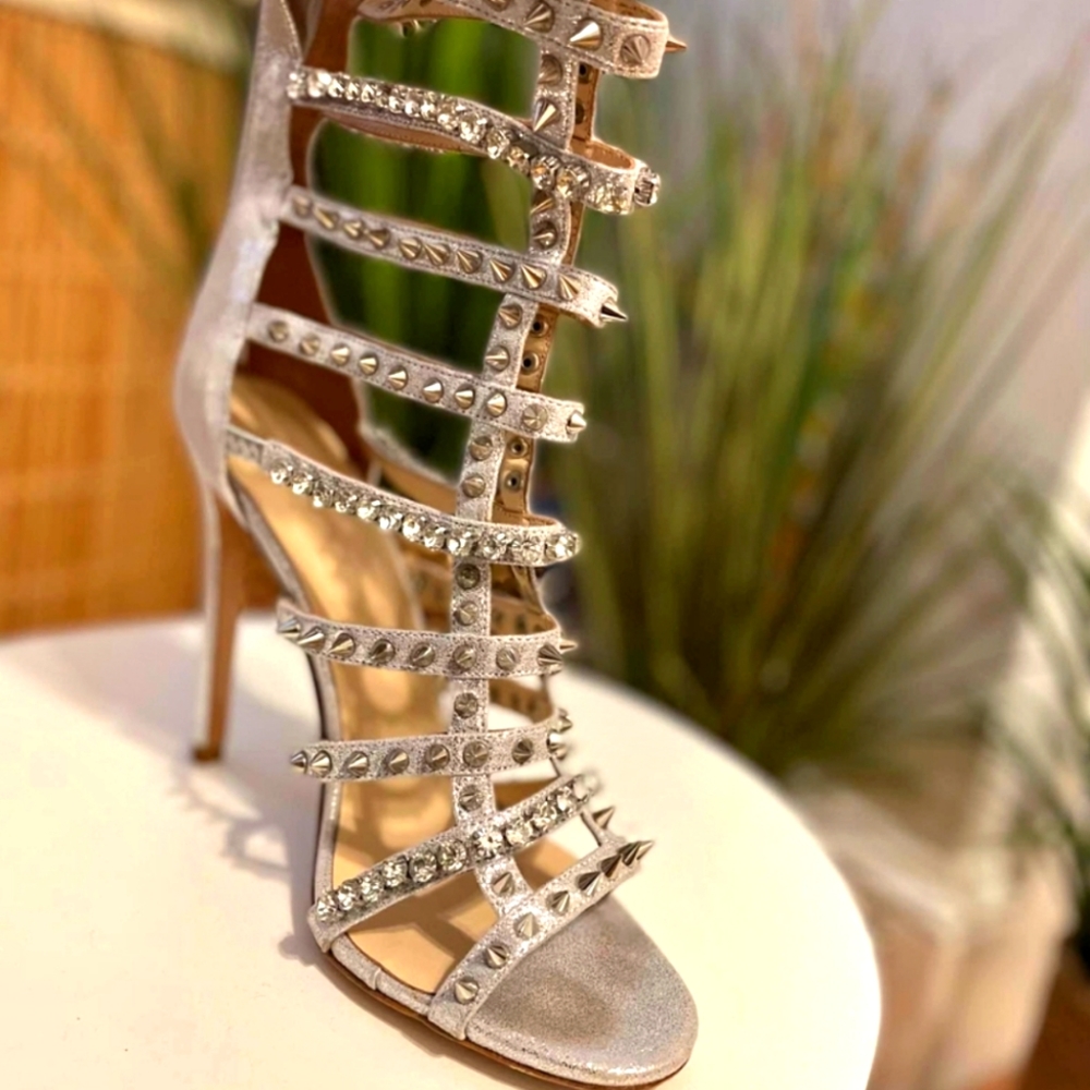 Diamond Studded Sandals!